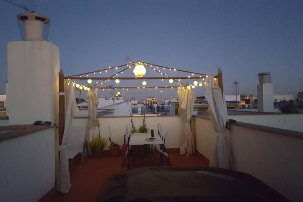 TRIPLEX PENTHOUSE - City Centre - Ático con Jacuzzi y Terraza Privados Apartamento