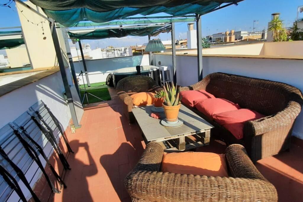 TRIPLEX PENTHOUSE - City Centre - Ático con Jacuzzi y Terraza Privados Sevilla